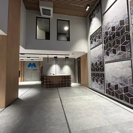 33 Modern Appartement