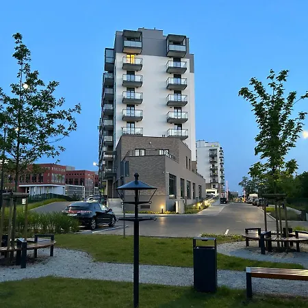 Apartment 33 Modern